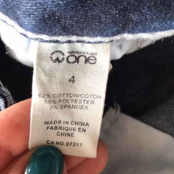 ⭐️4 for 20⭐️ Warehouse One size 4 blue jean capris - Picture 7 of 11